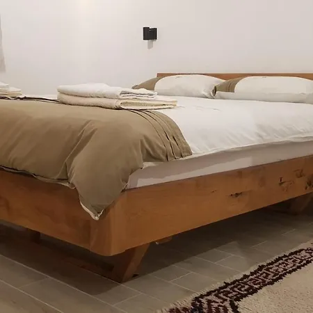 Tatil Evi M&b - Kuca Za Odmor-karanovac Topici